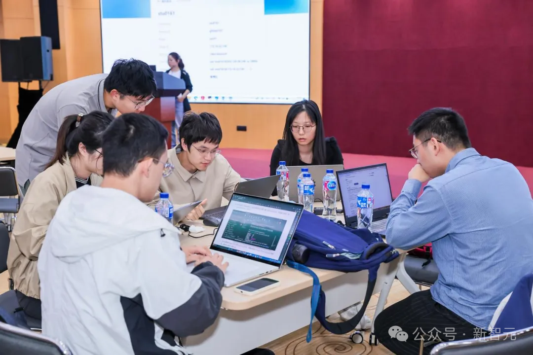 DeepSeek’s computing power is stuck, and AI research in colleges and universities encounters a bottleneck? Huawei teamed up with 15 schools to provide the strongest solution插图9