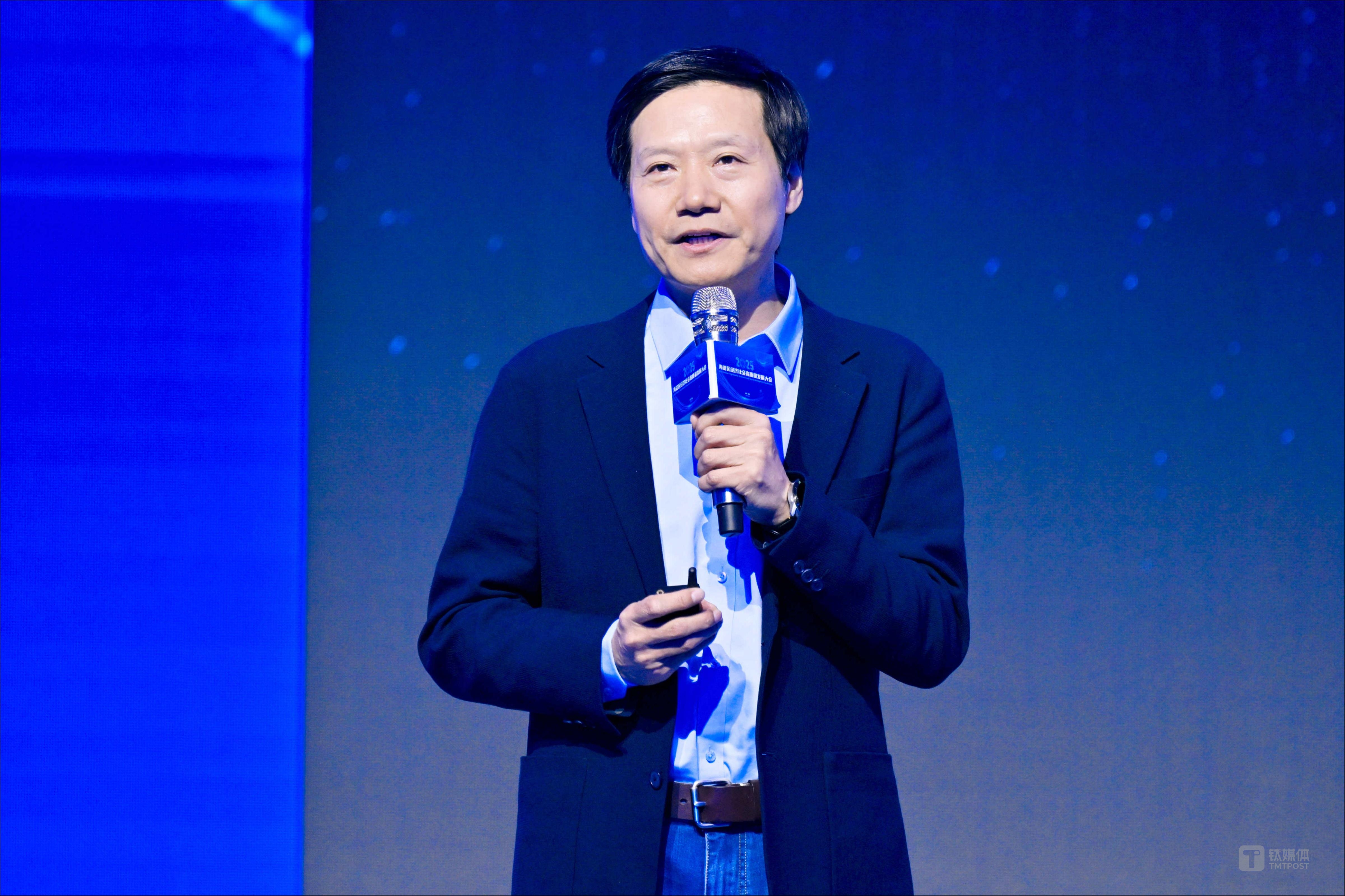 Haidian issued three consecutive rounds: a fund of 10 billion yuan was launched, more than 1 billion yuan was used to support AI, and 11 key projects were implemented插图2